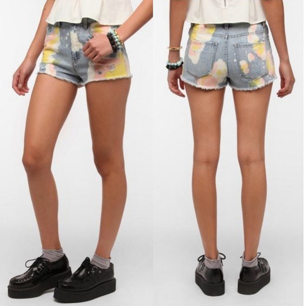 BDG Paint Splatter High Rise Dree Cheeky Distressed Shorts 30W